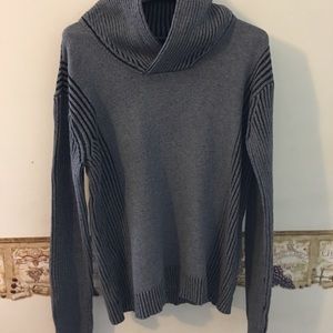 American Rag sweater size large